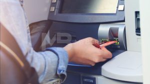 Tiada lagi caj RM1! Pengeluaran tunai ATM semua bank kini percuma mulai 1 Julai