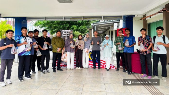 100 pelajar asnaf PUO disantuni menerusi Infaq Merdeka