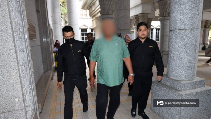 Bekas Pengarah Besar badan berkanun direman lima hari, SPRM siasat projek dan penjualan tanah