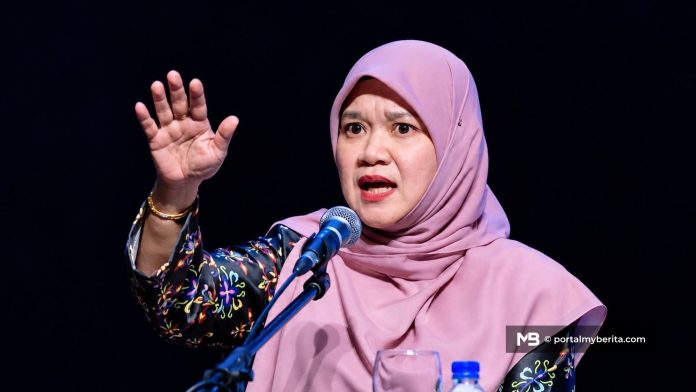 Jerebu: Ibu bapa boleh pilih tidak hantar anak ke sekolah - Fadhlina