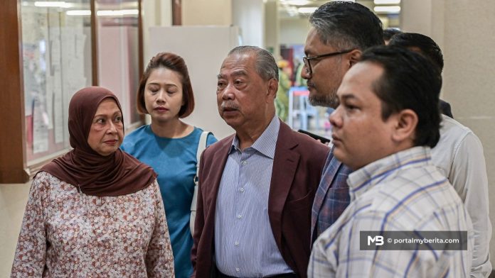 Muhyiddin dilepas, dibebaskan empat pertuduhan Jana Wibawa babit RM200 juta
