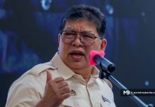Anwar berdepan undi tidak percaya? Speaker tampil beri jawapan Anwar berdepan undi tidak percaya? Speaker tampil beri jawapan