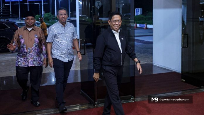 Kemelut N9: Ismail, ADUN BN-PN berhimpun di Menara Dato’ Onn malam ini