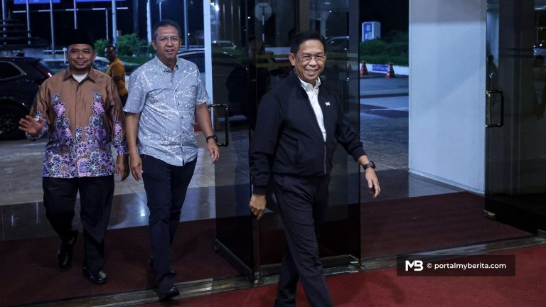 Kemelut N9: Ismail, ADUN BN-PN berhimpun di Menara Dato’ Onn malam ini