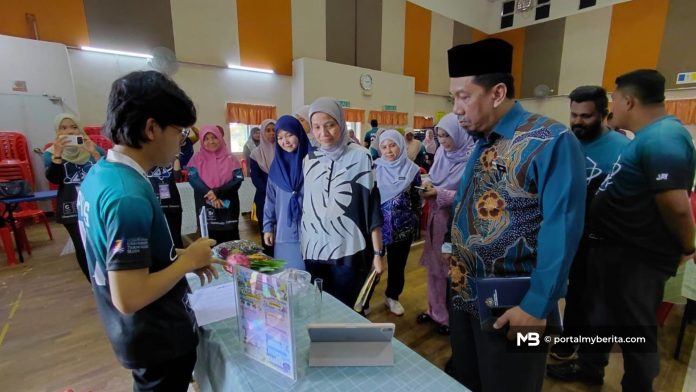 Kimia bukan sekadar formula, 100 pelajar Negeri Sembilan teroka sains melalui eksperimen