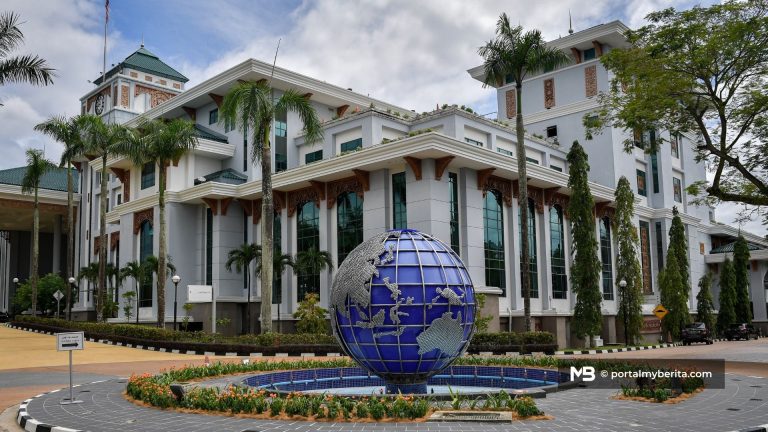 Penantian belum berakhir, waris 55 rakyat Malaysia hadir pertemuan tertutup di Wisma Putra