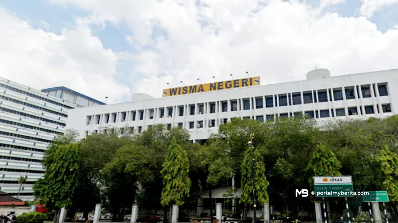 Petugas media tidak dibenarkan masuk ke Wisma Negeri
