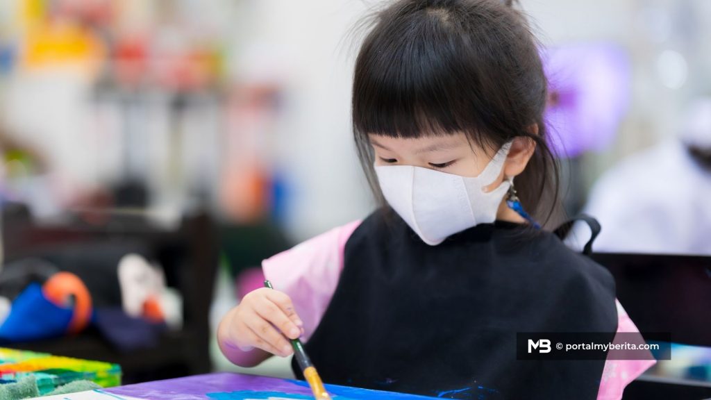 Selangor pertimbang agih pelitup muka percuma kepada pelajar sekolah