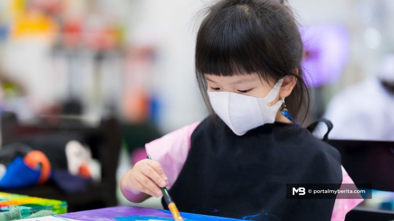 Selangor pertimbang agih pelitup muka percuma kepada pelajar sekolah