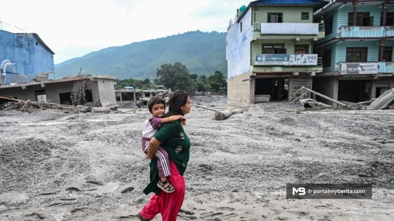 Banjir Nepal: Seorang daripada 55 rakyat Malaysia disahkan selamat