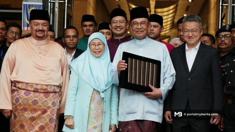 “Insya-Allah, doakan”, Anwar beri bayangan positif menjelang pembentangan Belanjawan 2027