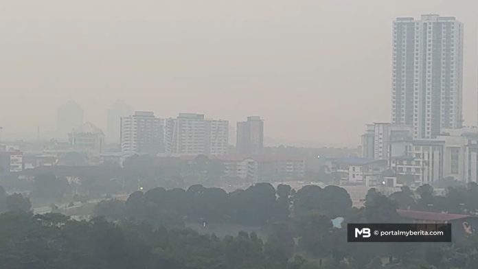 Johor Bahru 'bertukar' Cameron Highlands akibat jerebu tebal