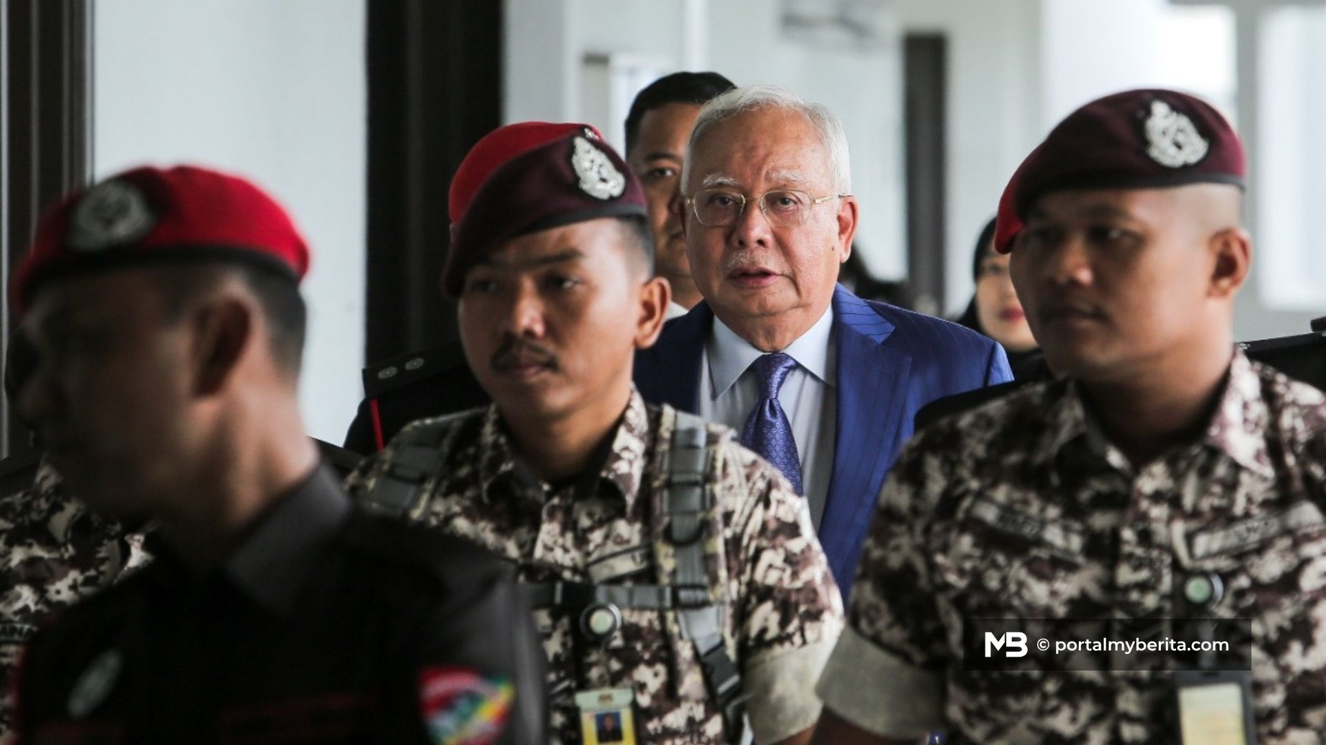 Najib gagal tangguh hukuman penjara, denda RM11.38 bilion kes 1MDB