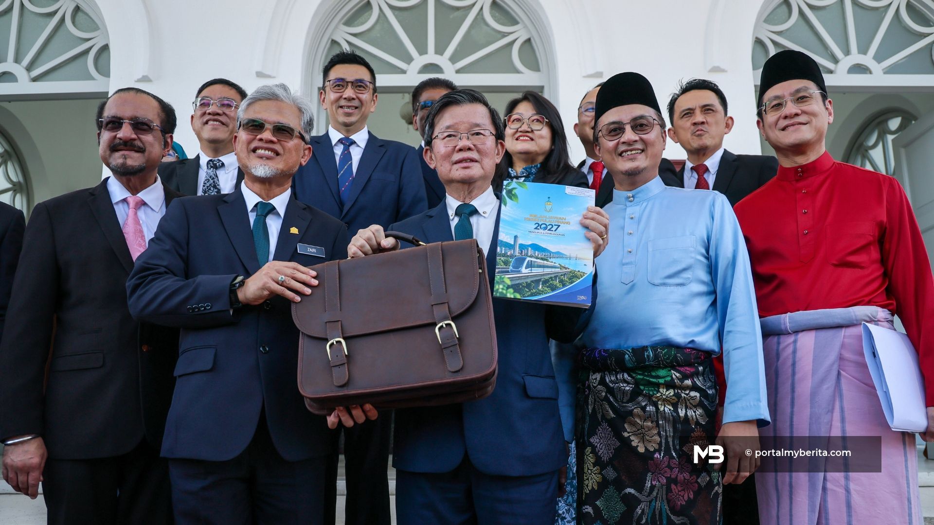Penjawat awam Pulau Pinang terima bonus sebulan gaji Disember ini